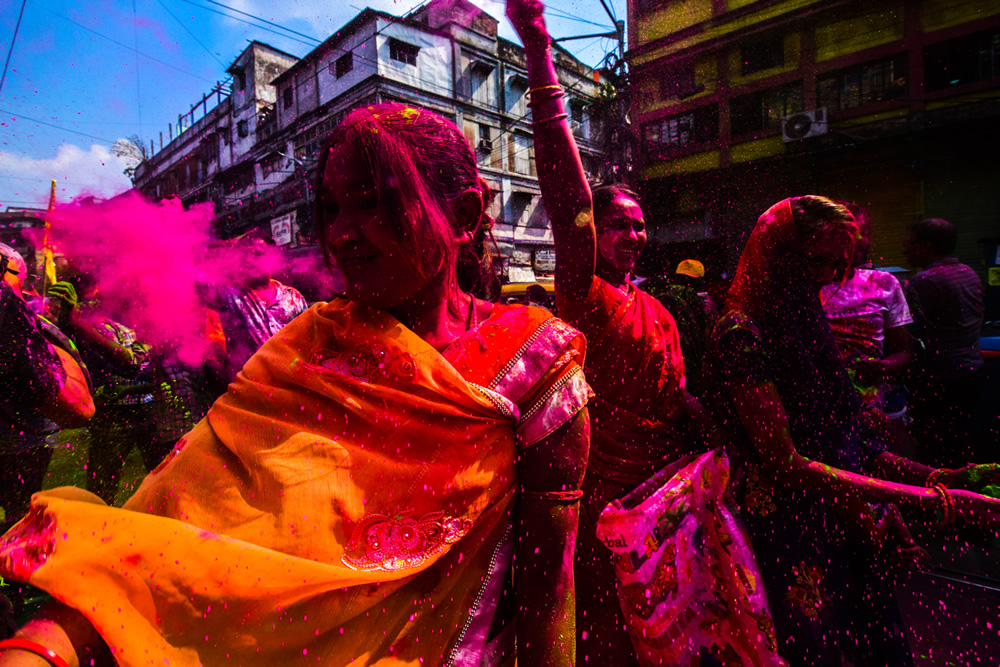 Holi - A Kolkata Experience: Colorful Photo Series By Shubhayu Dasgupta