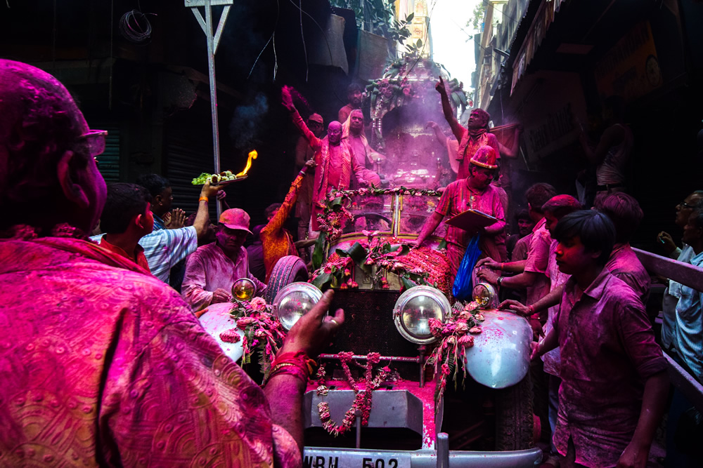 Holi - A Kolkata Experience: Colorful Photo Series By Shubhayu Dasgupta