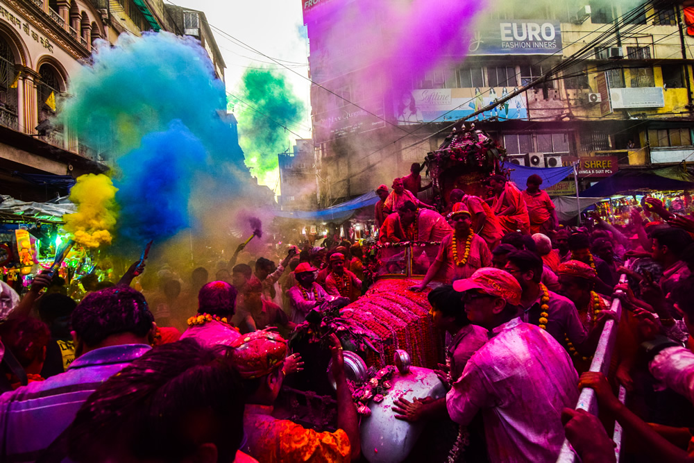 Holi - A Kolkata Experience: Colorful Photo Series By Shubhayu Dasgupta