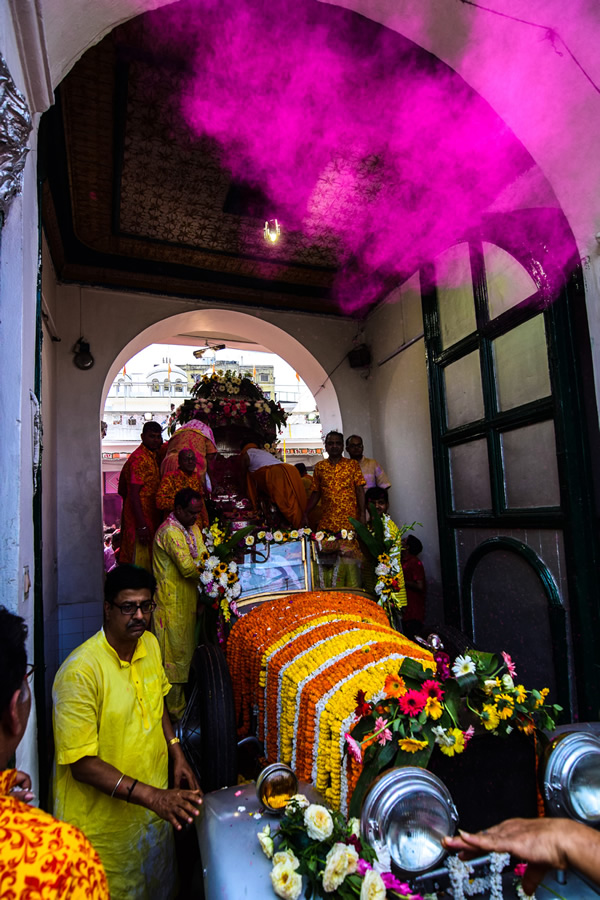 Holi - A Kolkata Experience: Colorful Photo Series By Shubhayu Dasgupta