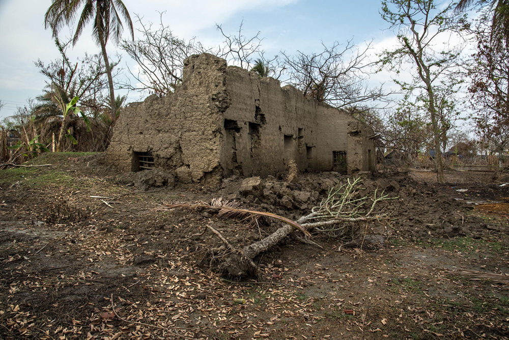 Destruction Of Nature & Life By Super cyclone Amphan By Sudipta Chatterjee