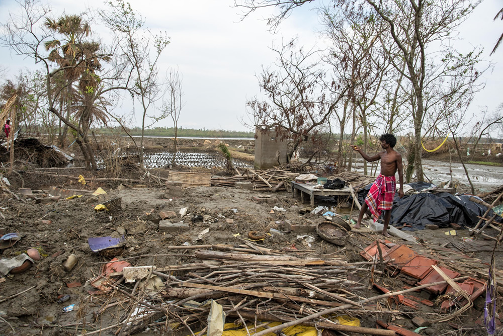 Destruction Of Nature & Life By Super cyclone Amphan By Sudipta Chatterjee