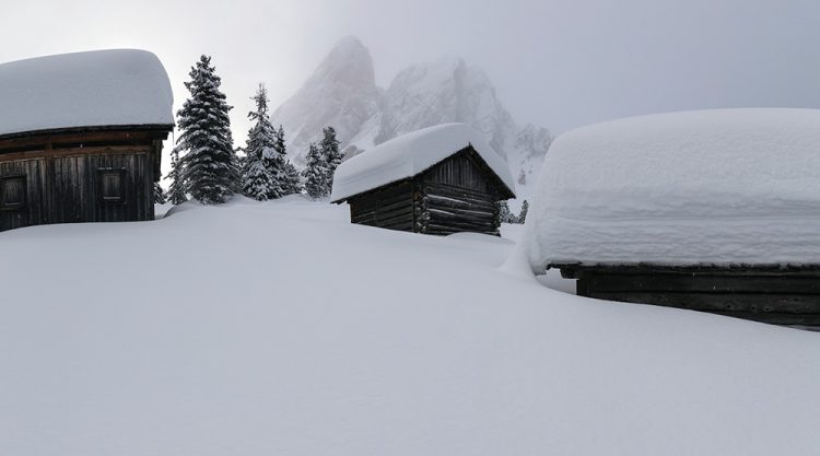 Dolomites In Winter: Beautiful Landscape Photography By Martin Peintner