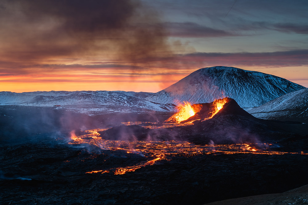 Iceland Volcanic Eruption: Photo Series By Siggeir Hafsteinsson