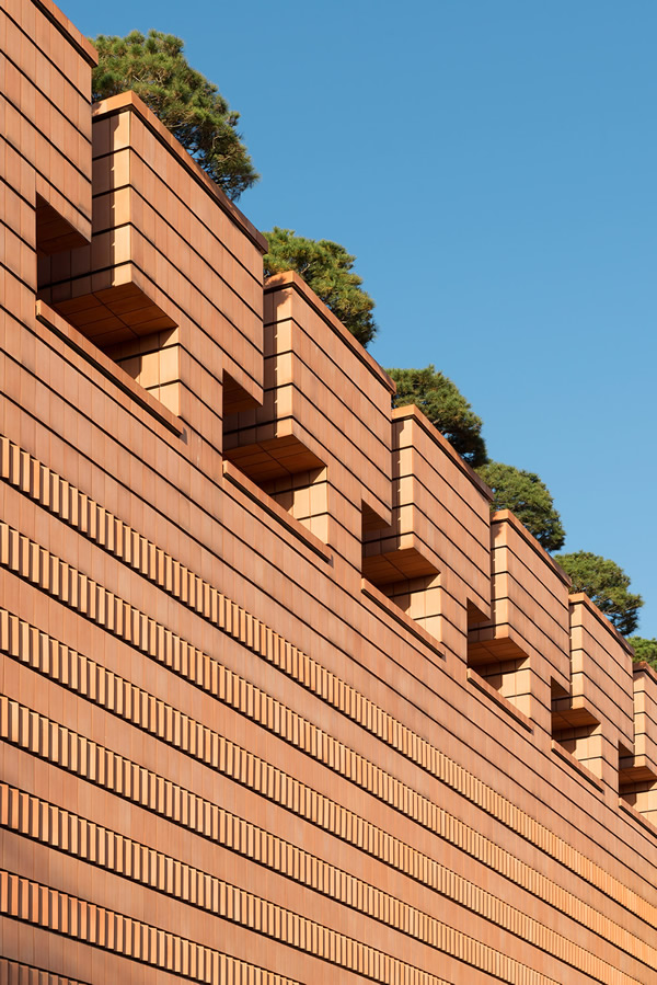 Urban Geometry: Amazing Architecture Photography Of Seoul By Andrés Gallardo Albajar