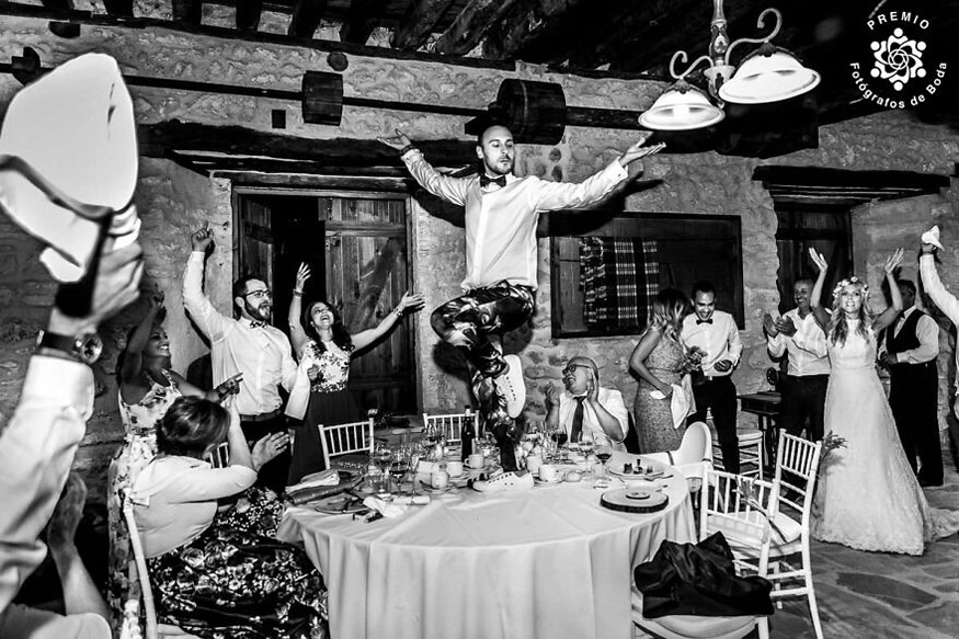 30 Incredible Wedding Moments By FdB Photography Awards