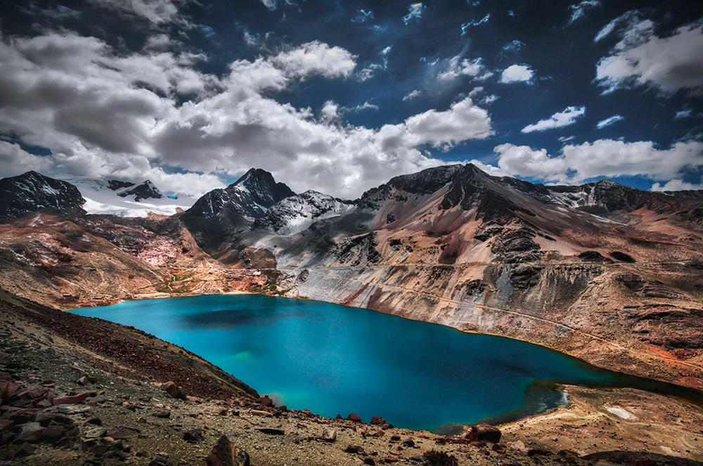 To Cairoma Along The Kimsa Cruz Cordillera By Javier Molina