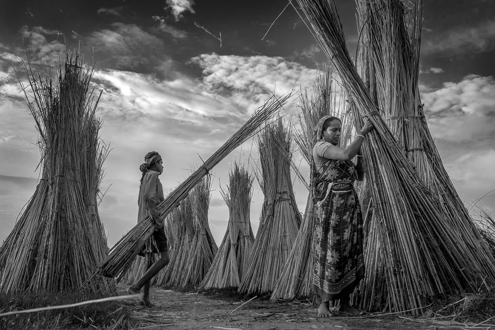 When The Monsoon Comes: Photo Series By Tuhin Biswas 