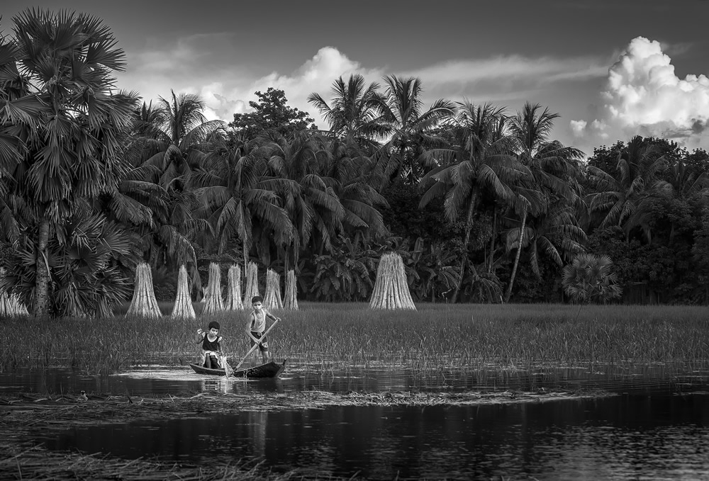 When The Monsoon Comes: Photo Series By Tuhin Biswas 