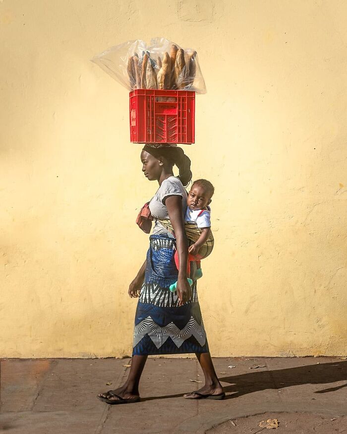 Everyday Life And Hardships Of Mozambican People By Gregory Escande