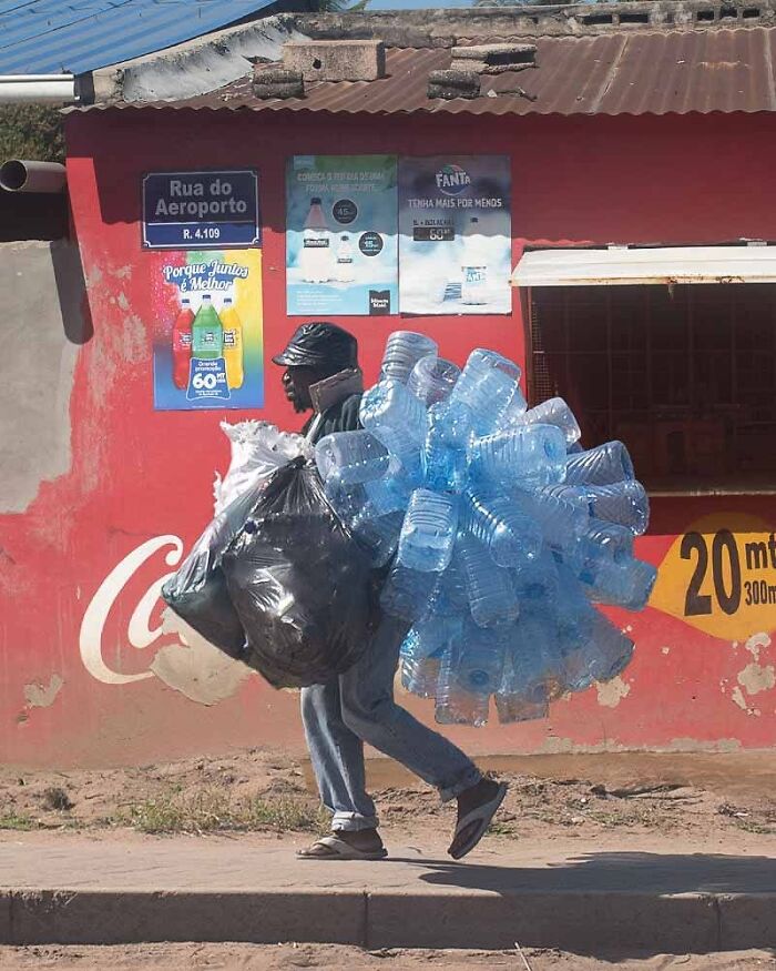 Everyday Life And Hardships Of Mozambican People By Gregory Escande