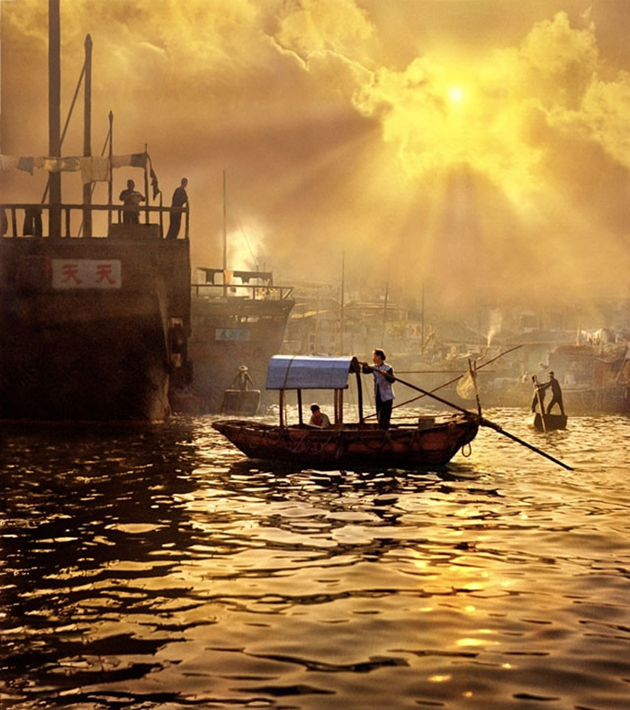 Color Photographs From Master Photographer Fan Ho 