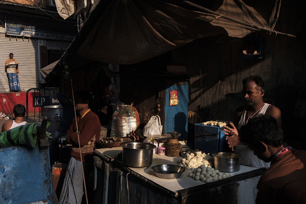 In Search Of Light: Street Photography Series By Sankar Sengupta