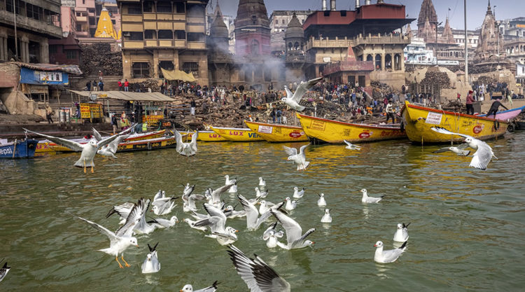 Manikarnika: The Historical Ghat Of Varanasi By Sudipta Das