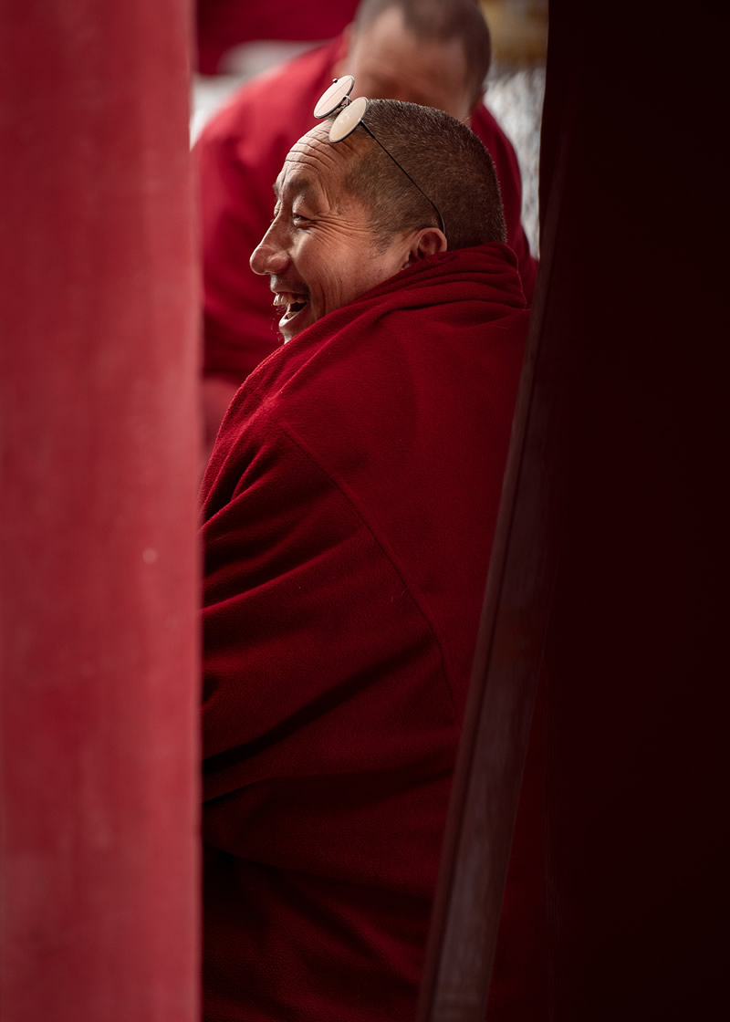 The Daily Life Of Tibetan Buddhist In The Temple By Li Ye 