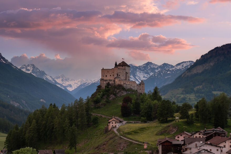 30 Beautiful Castles Around The World Captured By Vincent Croce