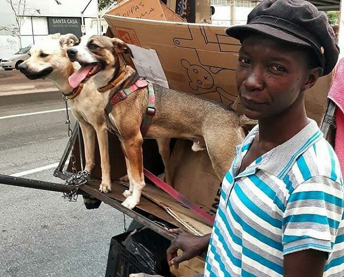 The Lives Of Homeless People And Their Dogs: 30 Touching Photographs From MRSC IG Page