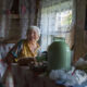 Photographer Olga Kouznetsova Captured 73-Year-Old Woman Living Alone On The Edge Of Civilization