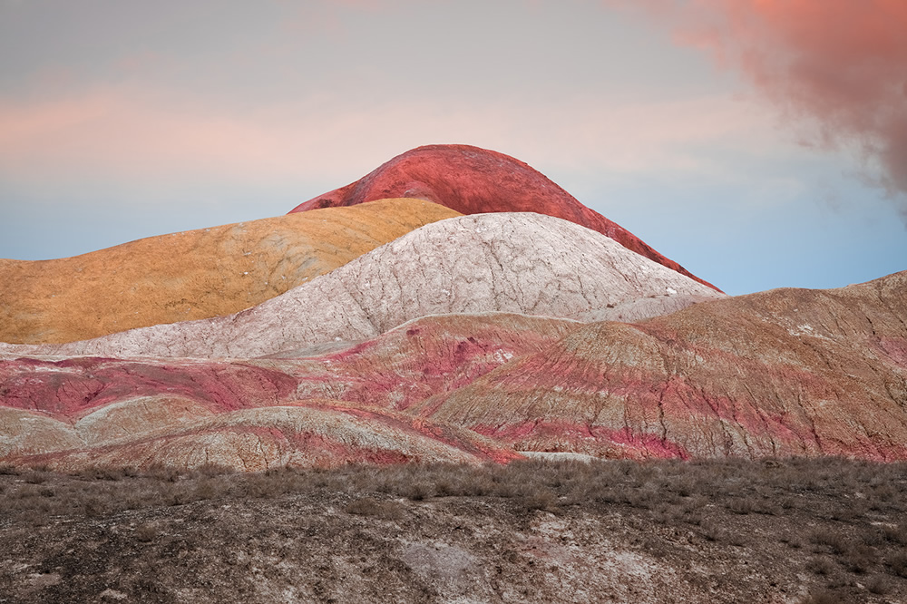 Red Beds: Beautiful Landscapes Of Himalayan Orogeny By Jonas Daley