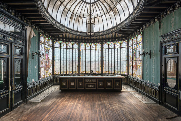 What If We Disappeared: The World Without Us, Photo Project About Abandoned Locations By Romain Veillon