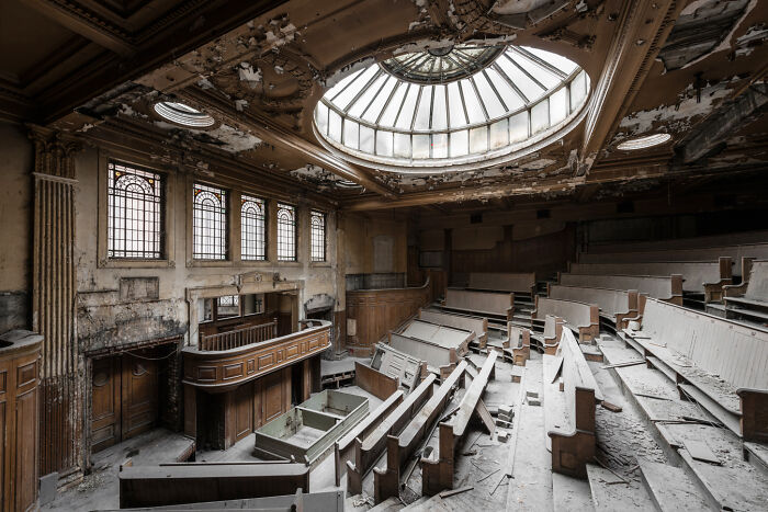 What If We Disappeared: The World Without Us, Photo Project About Abandoned Locations By Romain Veillon