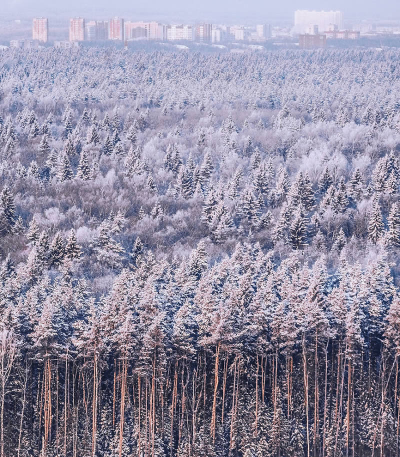 Moscow Fairytale-Like Beauty During Winter by Kristina Makeeva