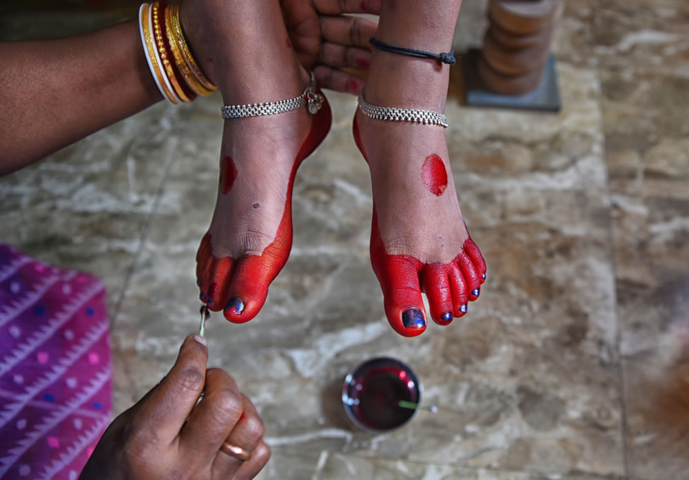 Kumari Puja: Hindu Festival During Durga Puja, Photo Series By Tanusree Mitra