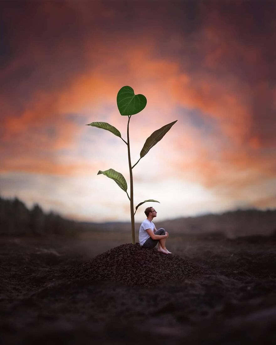 Canadian Photographer Joel Robison Creates Amazing Miniature Images Of Himself