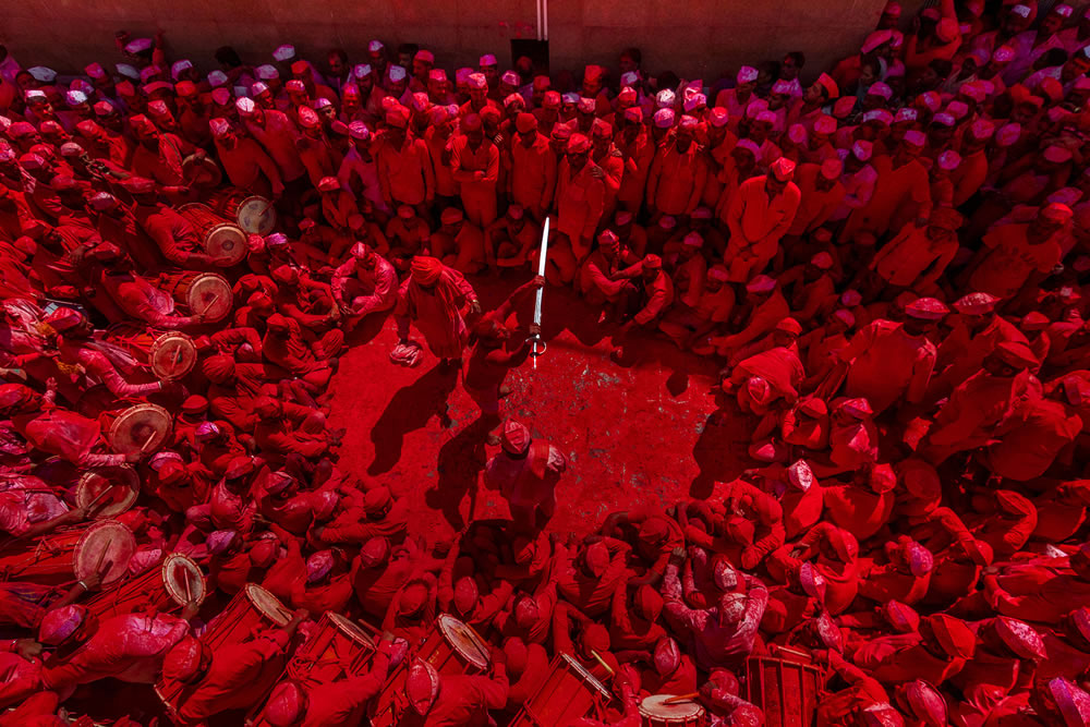 The Red Festival: An Amazing Photo Series By Vedant Kulkarni