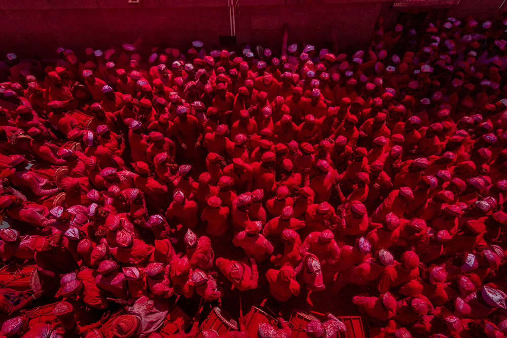 The Red Festival: An Amazing Photo Series By Vedant Kulkarni