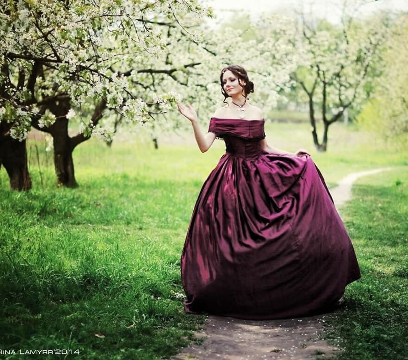 Ukrainian Woman Mila Povoroznyuk Dresses 19th Century Outfits Every Day