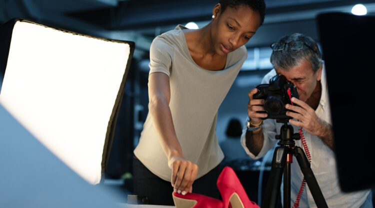 Use A Lightbox For Product Photography