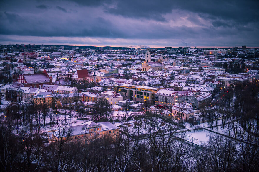 Beautiful Photos Of Vilnius During The Winter Captured By Patryk Bieganski