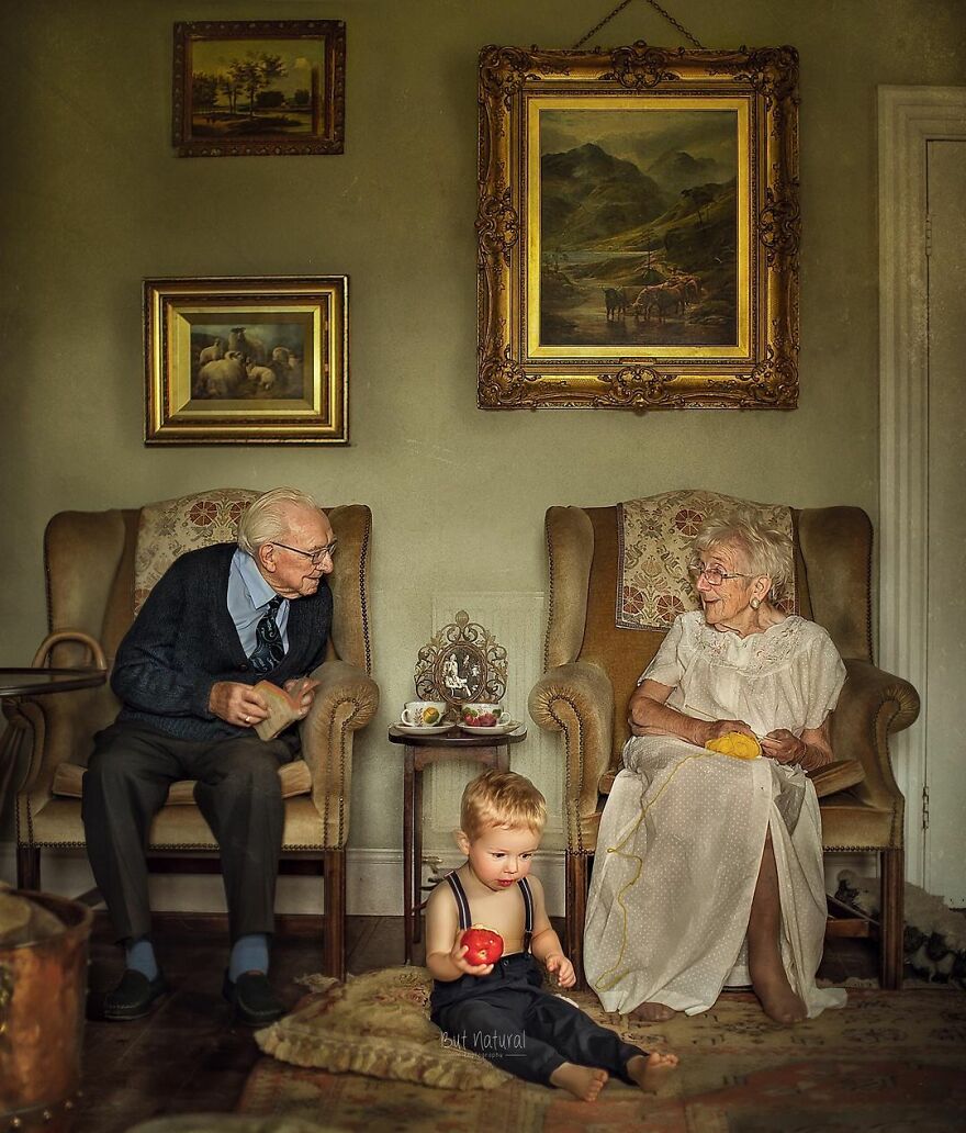 Photographer Sujata Setia Emotionally Captures Grandparents With Their Grandkids