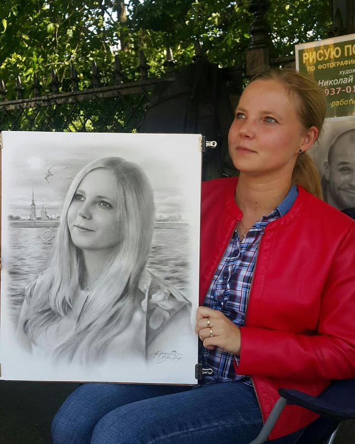 Russian Artist Nikolay Yarakhtin Amazingly Draws Realistic Portraits In Just One Hour