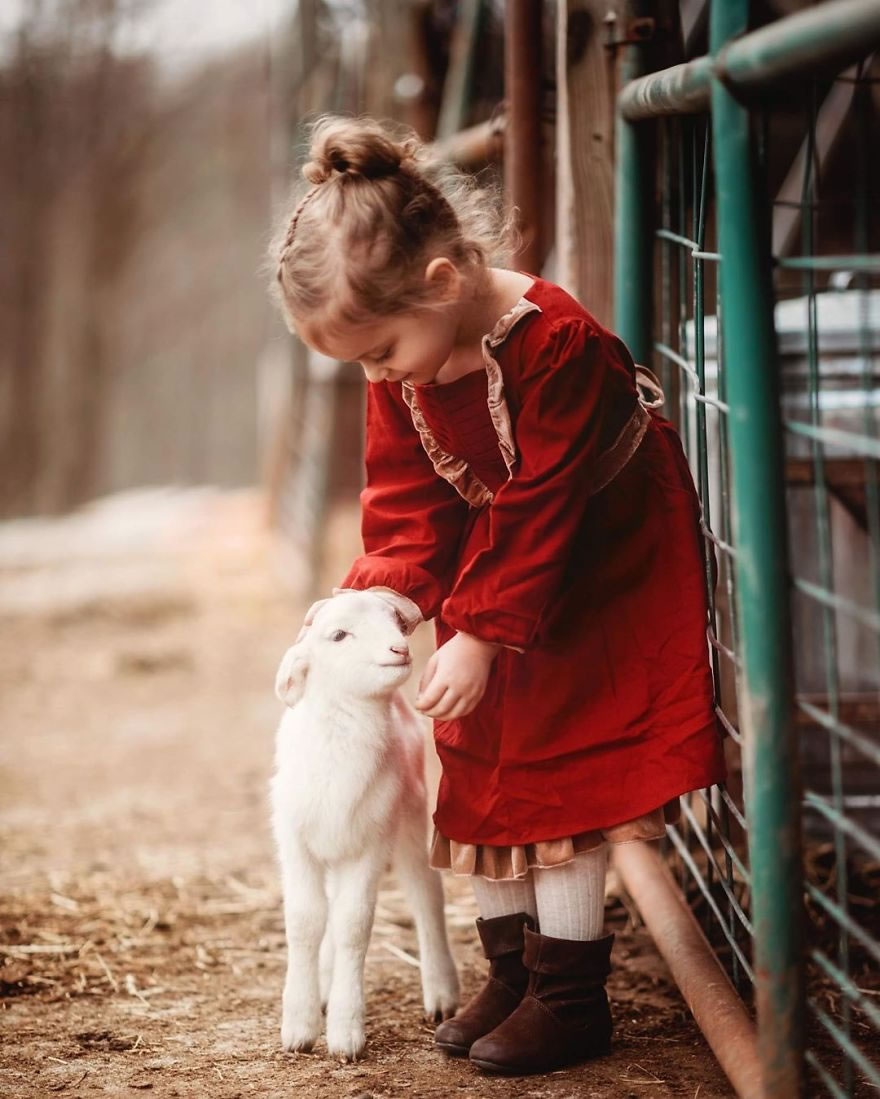 Magical Connection Between Kids And Animals By Andrea Martin