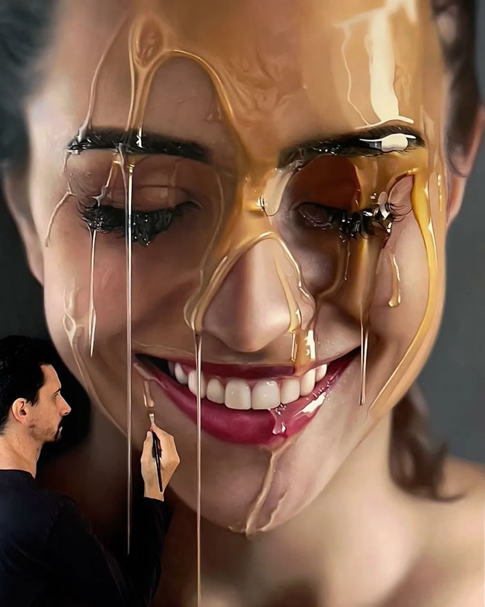 Hyper-Realistic Portraits Covered With Honey by Fabiano Millani