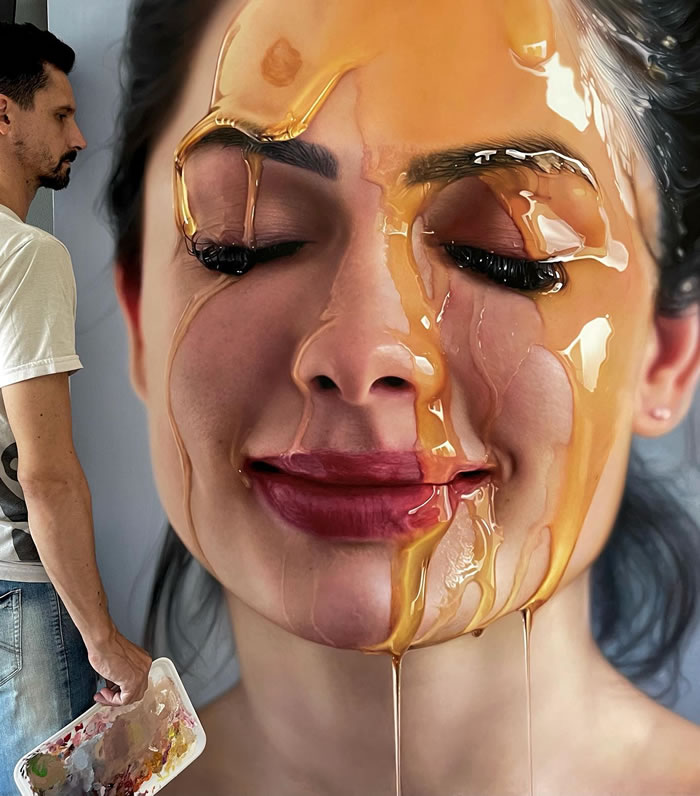 Hyper-Realistic Portraits Covered With Honey by Fabiano Millani