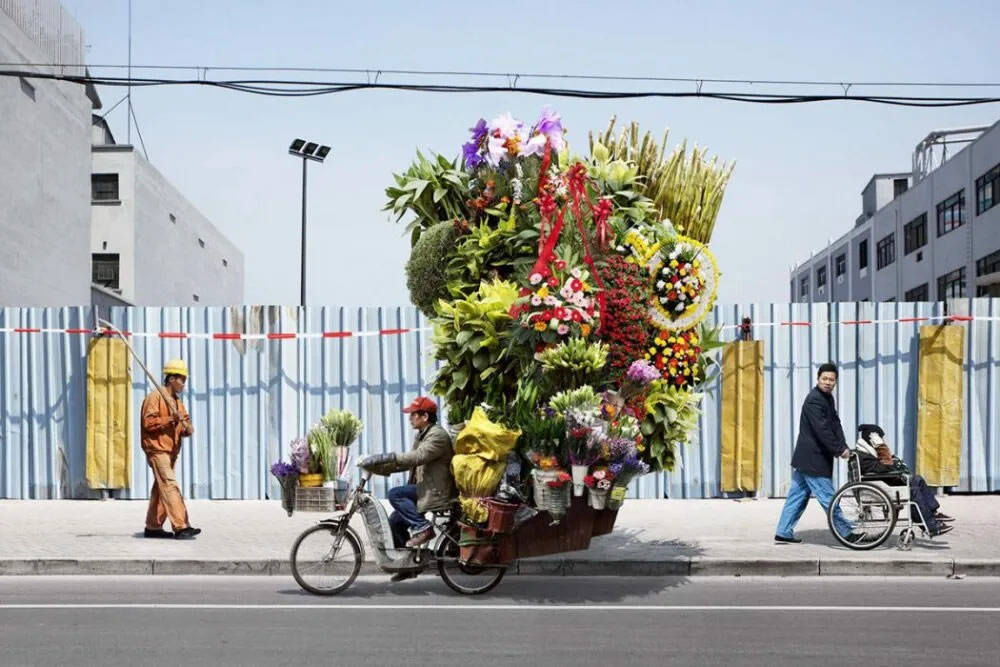 Totems Shanghai's Porters By Alain Delorme