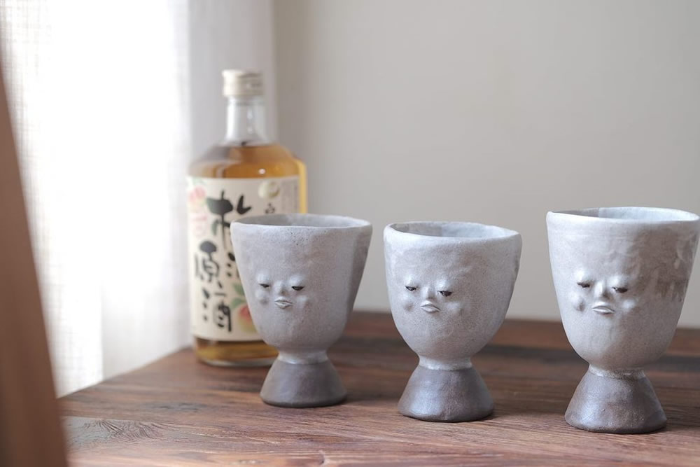 Emotive Little Faces Sculptures by Fan Yanting