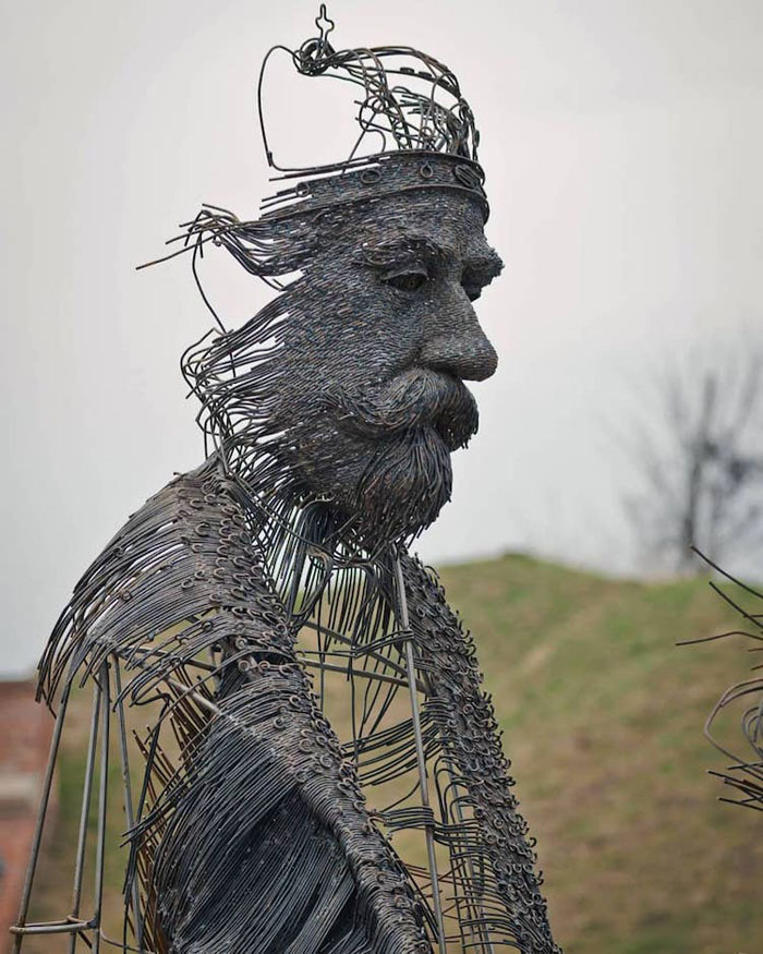 Industrial Metal Wires Sculpters By Darius Hulea