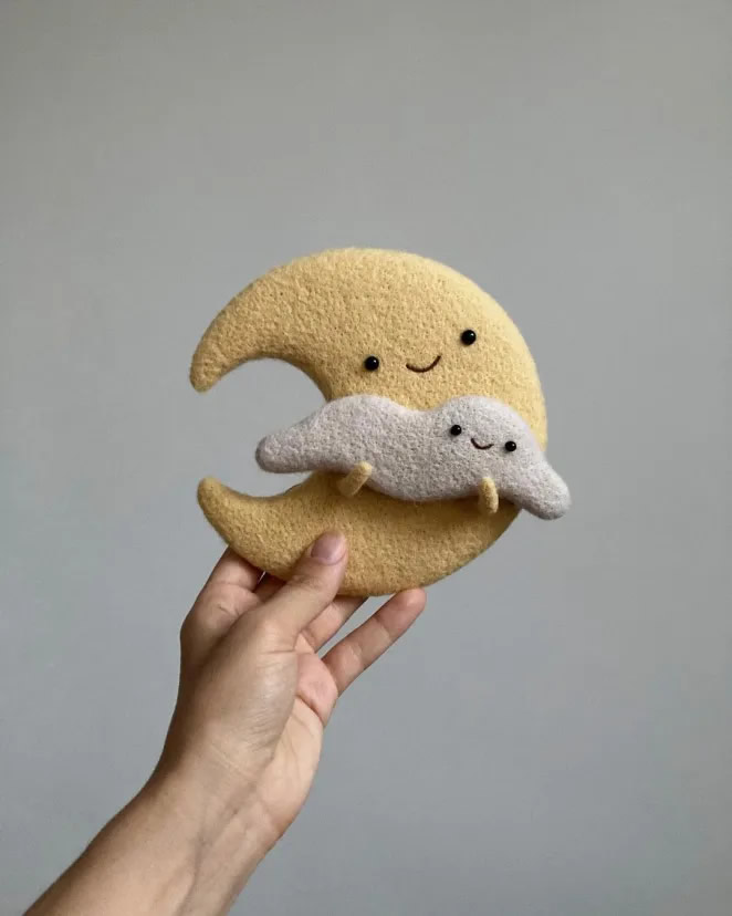 Needle Felted Sculptures By Manooni