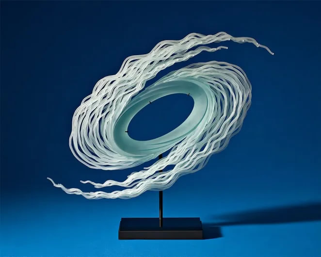 Glass Sculptures Of Waves And Sea By William LeQuier