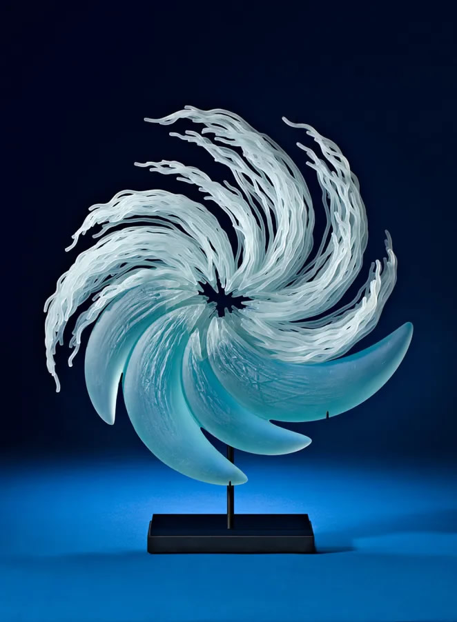 Glass Sculptures Of Waves And Sea By William LeQuier