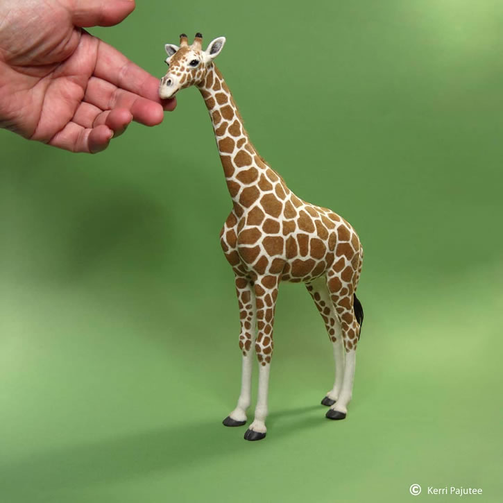 Miniature Animals Sculptures By Kerri Pajutee