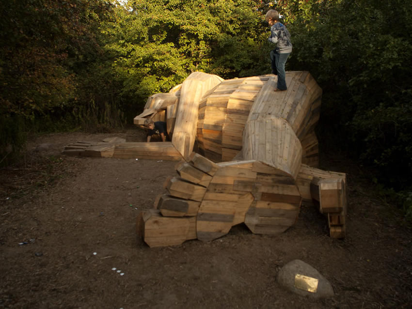 Giant Recycled Wood Sculptures By Thomas Dambo