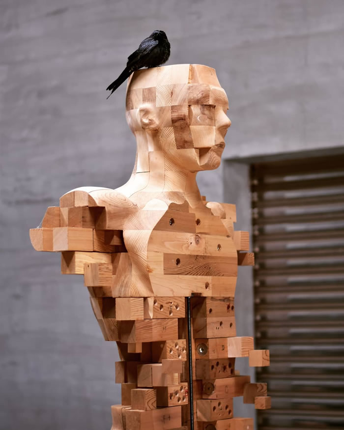 Pixelated Wood Sculptures By Han Hsu tung