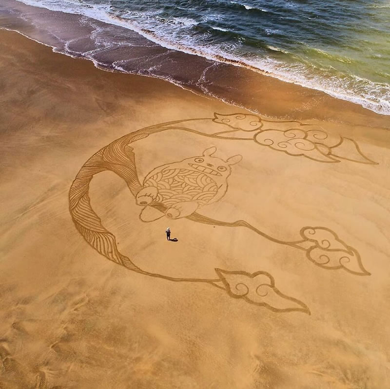 Giant Sand Drawings by Jben