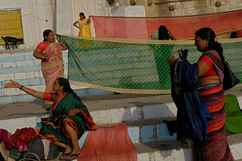 Indian Street Photography By Konark Basu