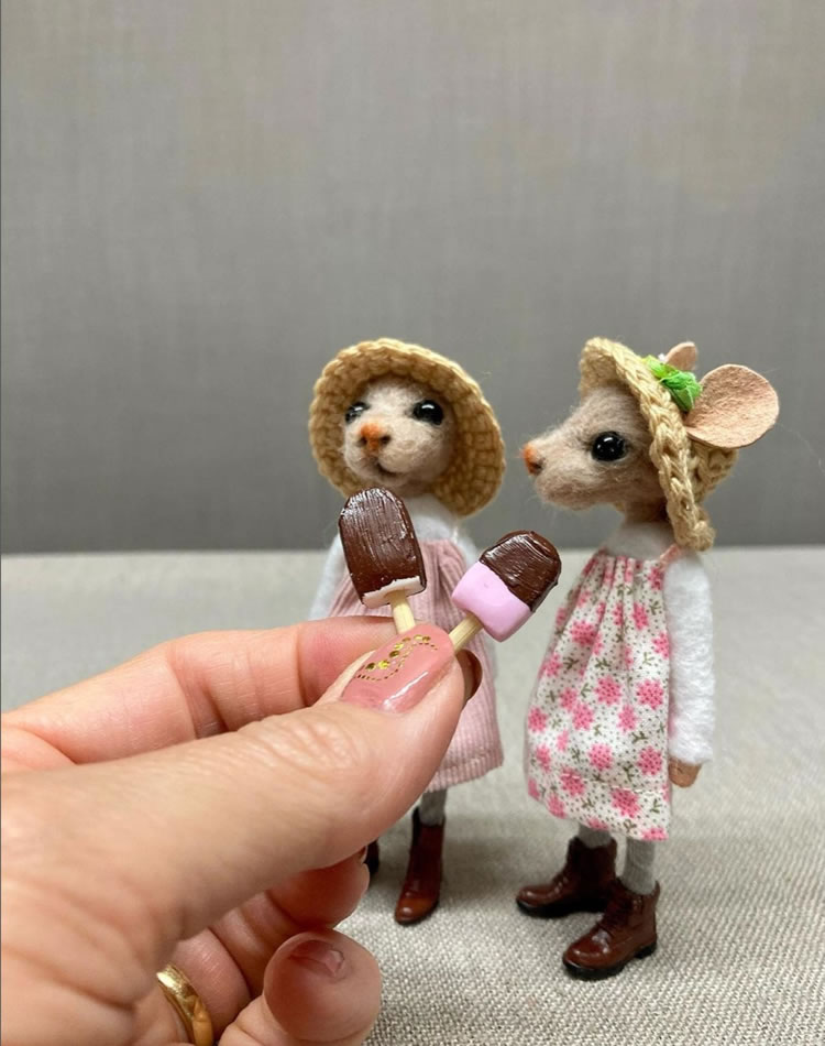 Needle-Felted Mice Dolls By Rebecca Wheeler